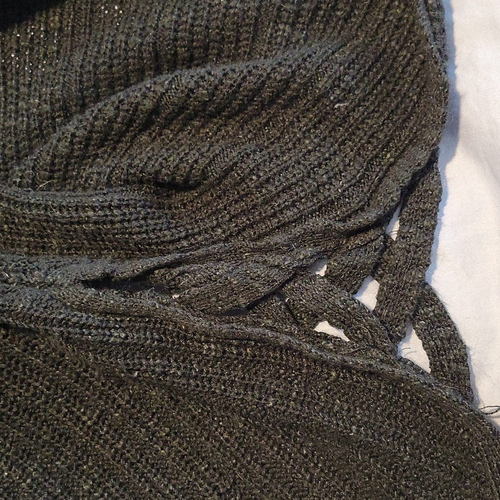 Sweater - Picture 2 of 2